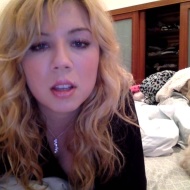 Jennette McCurdy - Topic