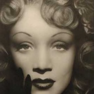 #MarleneDietrich