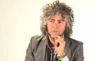 How Wayne Coyne of the Flaming Lips Uses Twitter