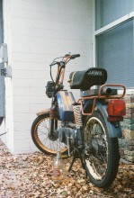 Beer and Moped, Foto von Mister Bentus