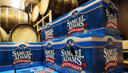 Image: Samuel Adams Brewery in Boston © Scott Eisen/Bloomberg via Getty Images