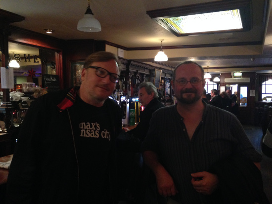 Das Pub an der Friedhofsmauer: Nach ein par Pints im „Prince of Wales“