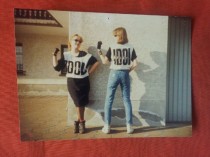 Frau Mohr mit Busenfreundin Gaby anno 1984/85