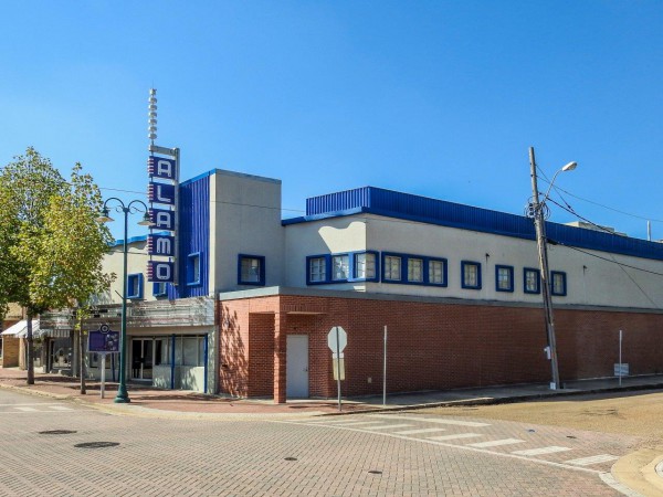 07 farish street, alamo theater 06