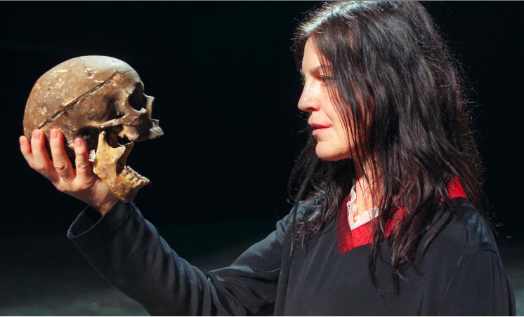 Zadek - Angela Winkler als Hamlet