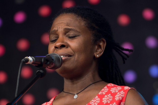 3) Ruthie Foster
