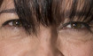 E L James, author of Fifty Shades of Grey, poses for photographers during a book signing in London / Bild: (c) Reuters (© Neil Hall / Reuters)