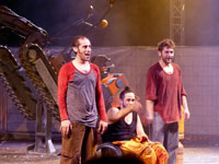 La Strada 2015 Cirque Inextremeiste