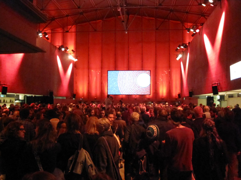 Eröffnungsparty in der Helmut List-Halle