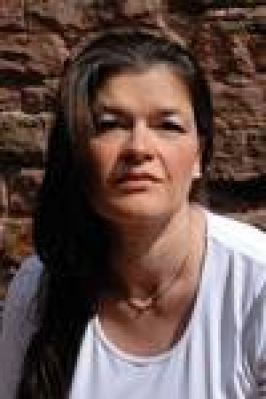 http://www.kbv-verlag.de/autorendetail.html?id=77
