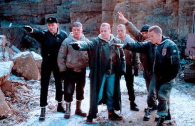 Polizeiruf 110: Samstags, wenn Krieg ist Krimi, D 1994, (95 Min.)