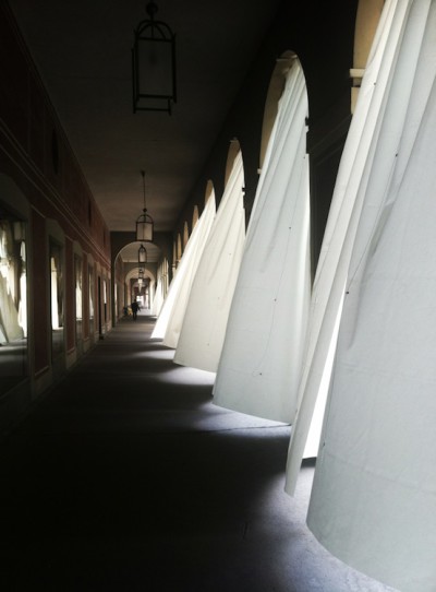 Ayzit-Bostan-and-Gerhardt-Kellermann-REPLIKA-Arcades-of-the-Hofgarten-Munich-copie