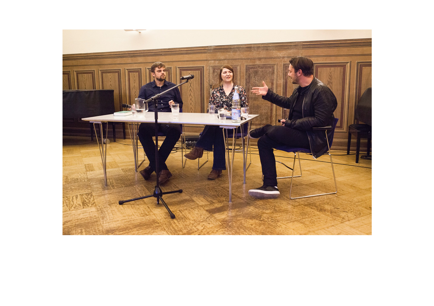 01_lw_lesung-ohne-blitz_seite_14