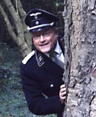 Bert Oberdorfer als Rudolf Höller