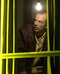 Martin Wuttke als Fürst Myschkin in 'Der Idiot' Martin Wuttke als Fürst Myschkin in 'Der Idiot'