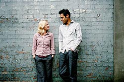 Ae Fond Kiss (R: Ken Loach)