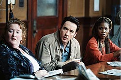 Das Urteil - Jeder ist käuflich (Runaway Jury) (R: Gary Fleder) 