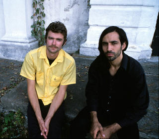 Das Foto: Tzar: Willie B (links), Michael Stark. Fotografin ist Kat Dalton.