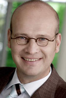 Uwe Esser