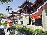 McDonald's greift Kentucky Fried Chicken in China an McDonald's greift Kentucky Fried Chicken in China an