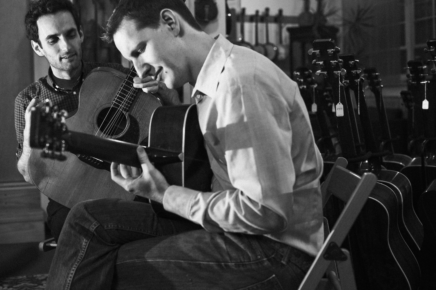 Zwei absolute Meister ihres Faches: Julian Lage und Chris Eldridge