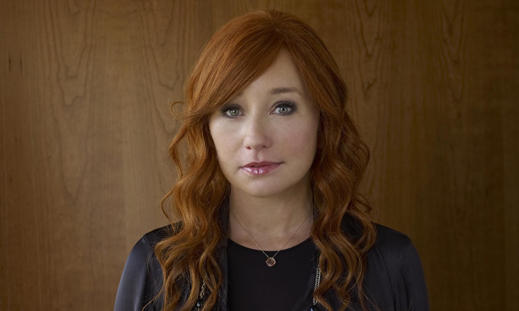 Hat mich lange an der Grenze zwischen Pop, Prog und klassischer Musik begleitet: Tori Amos.