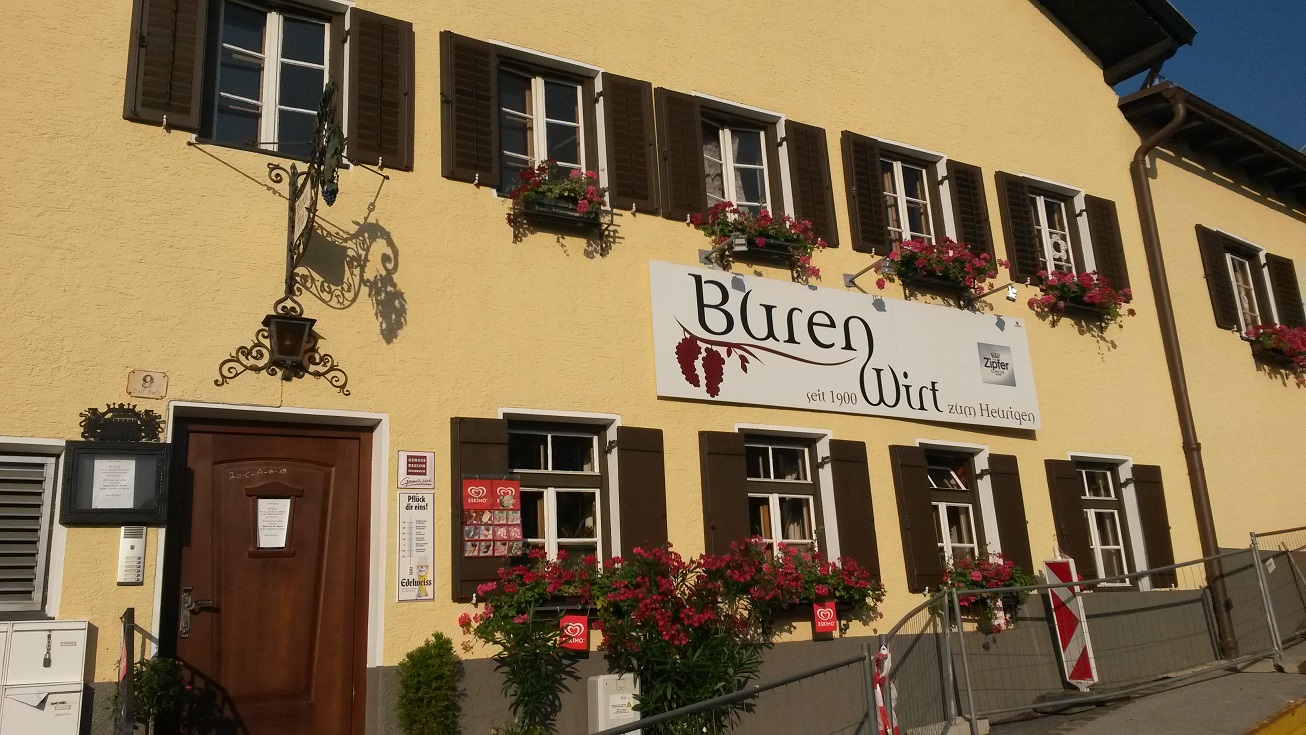 DIE kulinarische Instanz in Hötting: Der "Burenwirt"