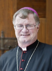 Im Interview entpuppt sich Bischof Manfred Scheuer als überaus eloquent - und als jemand, dessen Liebe zum Wandern und Bergsteigen viele Ebenen hat (Bild: Diözese Innsbruck)