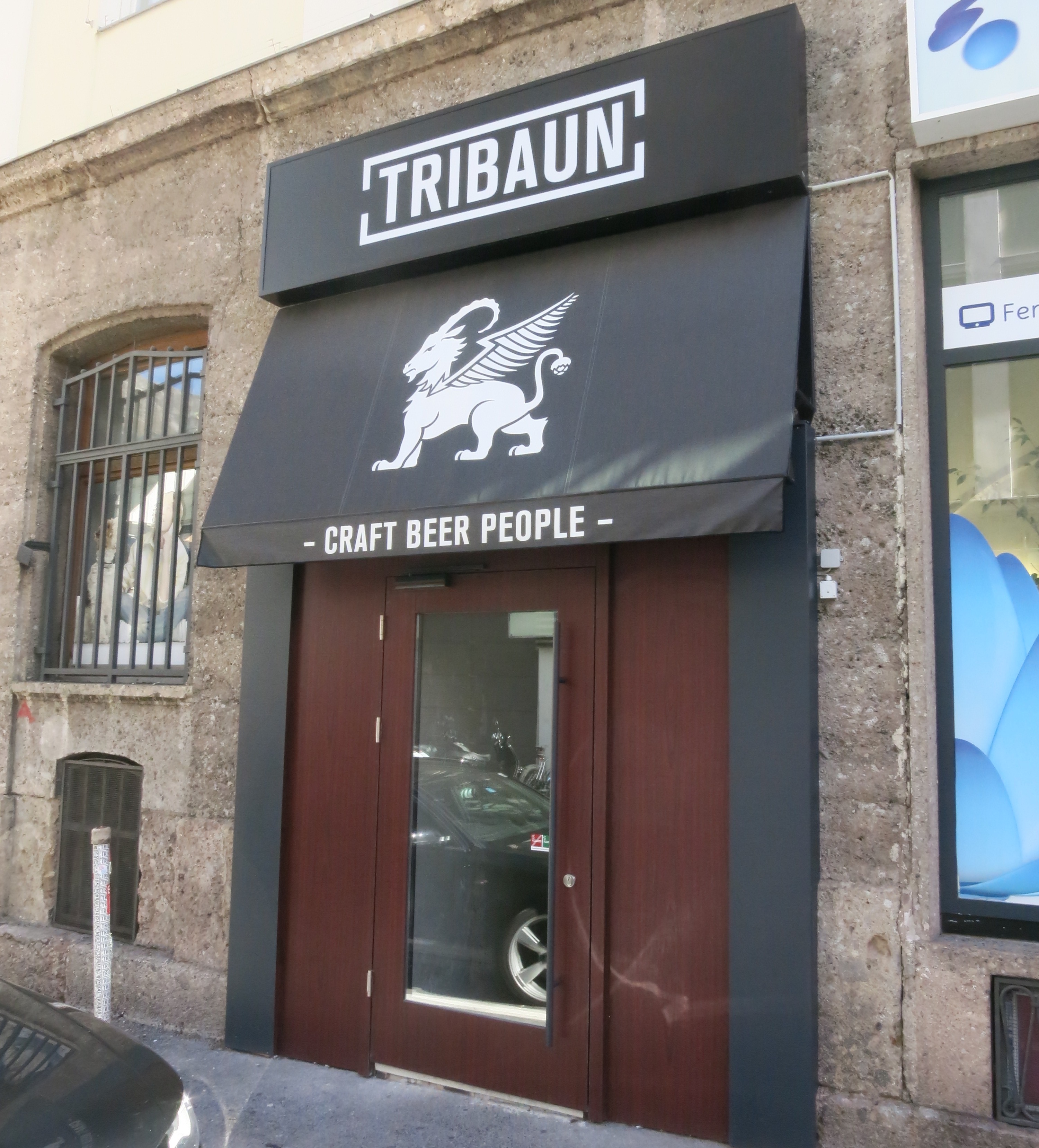 Tribaun