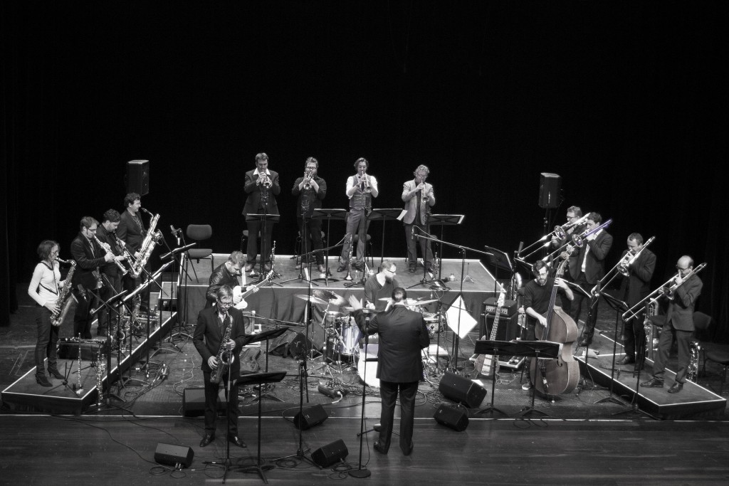 Das Markus Geiselhart Orchestra hat gerade ein brillantes Debüt-Album veröffentlicht (bild: Alexander Miksch)