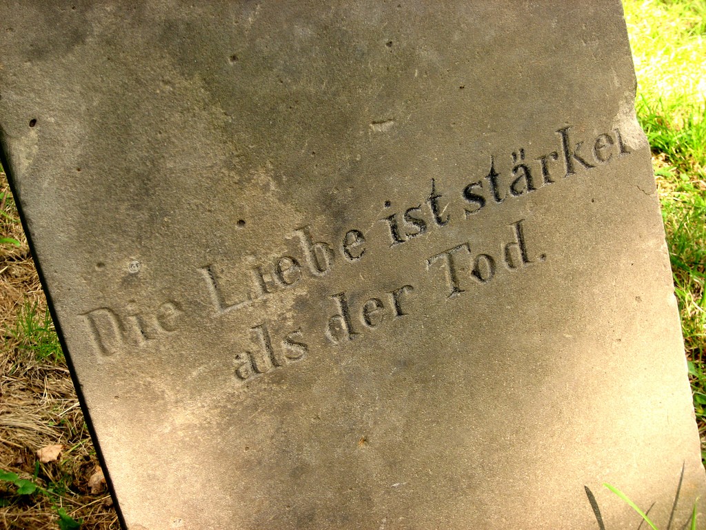 Warum der Tod in unserer Gesellschaft keine Rolle mehr spielt