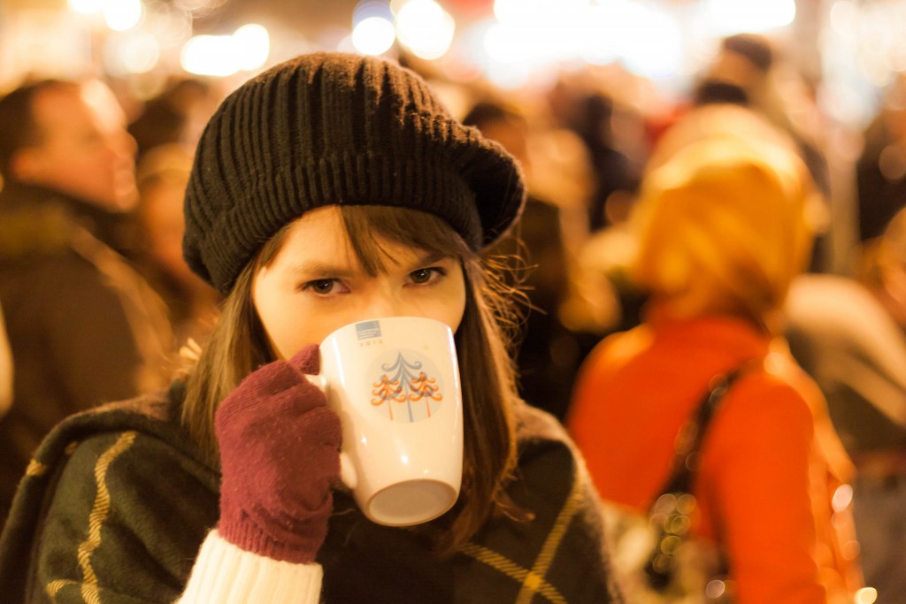 (c) Mike Kniec, An Irish Girl at the Christmas Market, flickr.com