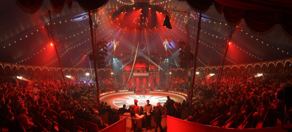 © Circus Roncalli Foto: Bertrand Guay