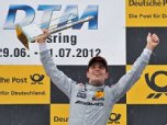 Zum zehnten Mal in Folge gewinnt mit Jamie Green ein Mercedes-Pilot das DTM-Rennen am Norisring. Der Brite liefert sich dabei ein Herzschlagfinale mit Titelverteidiger Martin Tomczyk..