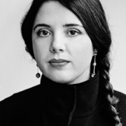 Marjana Gaponenko c) Mathias Bothor/Photoselection                                               