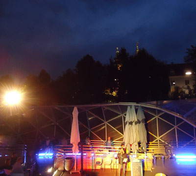 Poetry Slam Bühne auf der Murinsel