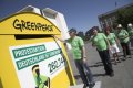 260.000 Unterschriften, 30 Grad und 1 Rasensprenger