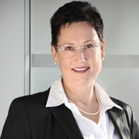Katrin R. Feldner