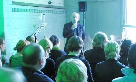 lesung des poetenladens in der ehemaligen zentralen hinrichtungsstäte der ddr