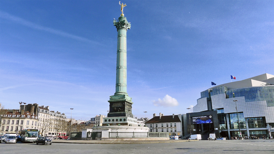 900px-P1160484_Paris_IV-XI-XII_place_de_la_Bastille_rwk