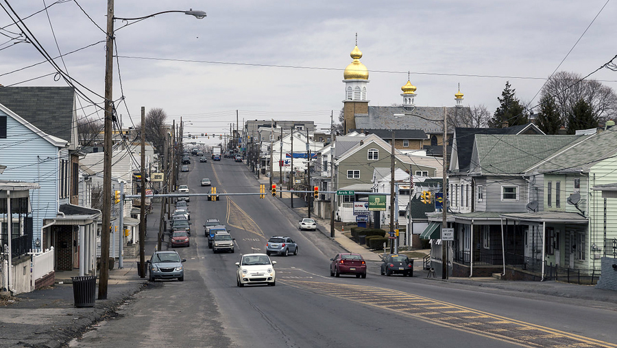 frackville_lehigh_avenue_pa1_acroterion