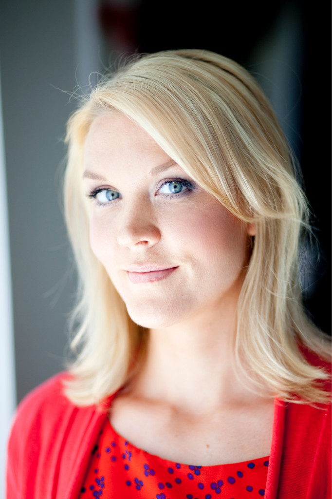 Johanna_Holmstrom_c_Riikka_Hurri_preview