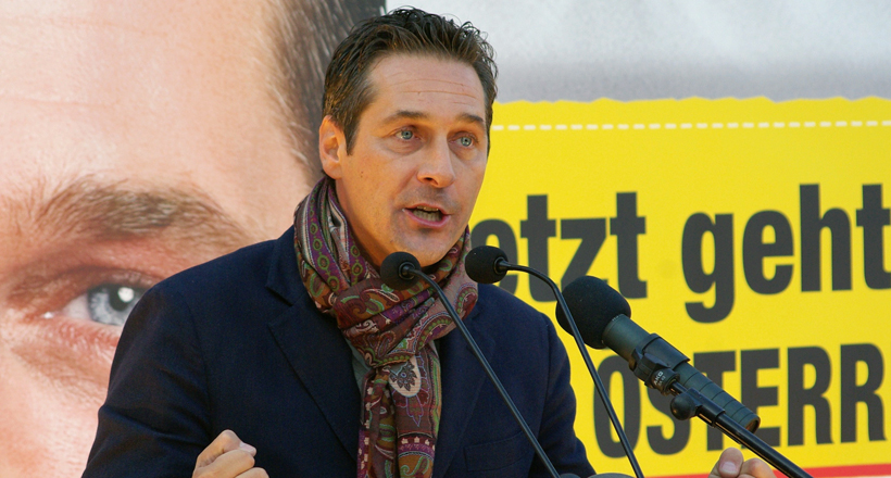Heinz-Christian Strache bei einer Wahlkampfveranstaltung der FP÷ am 18. September 2008 in Sankt Pˆlten.