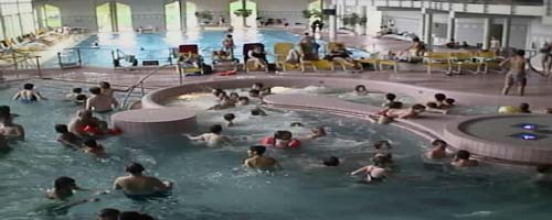 Schwimmbad
