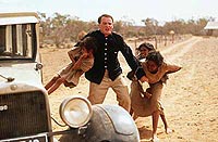 Rabbit-Proof Fence (Long Walk Home) (R: Phillip Noyce)