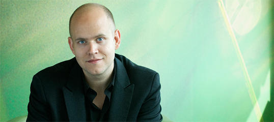 Der schwedische Dienst, den Daniel Ek gegründet hat, kommt am Dienstag nach Deutschland. Der schwedische Dienst, den Daniel Ek gegründet hat, kommt am Dienstag nach Deutschland.