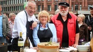 v.l.n.r.: Rainer Sass, Elke Schmidt und Gernot Riedel © NDR/dmfilm/Florian Kruck, honorarfrei 