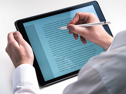 Literatur - Autoren - Schreiben - Texte - Tablet - E-book - Glarean Magazin