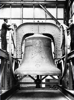 river-side-church-manhattan_bourdon-bell