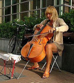 cello-spielerin
